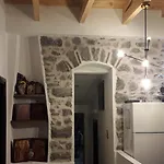 Stone House 1909 Evia Pilí