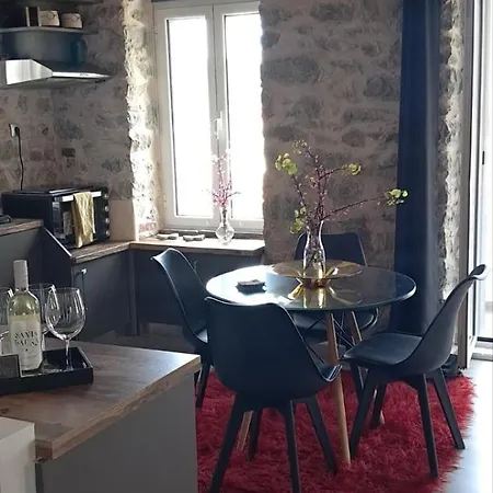 Stone House 1909 Evia *